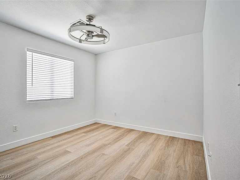 1201 Pueblo Hills Ave — Photo 12