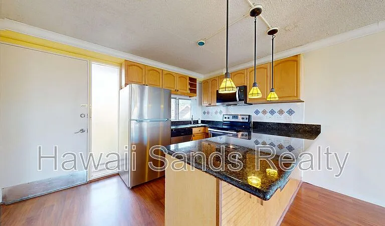 1617 Keeaumoku St #508 — Photo 3