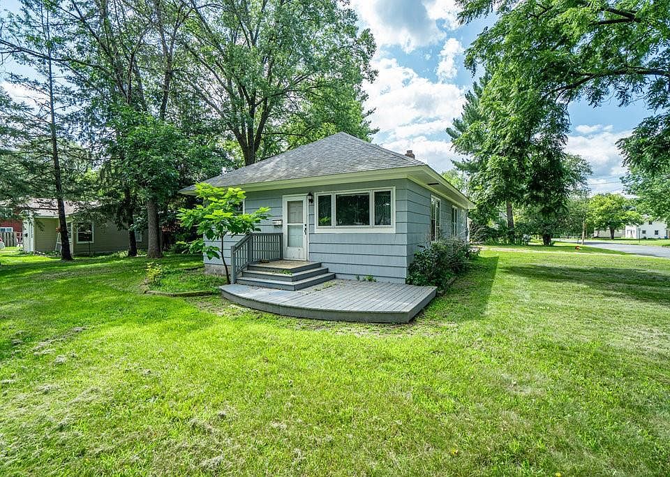 1st image of 222 15th Avenue #1
