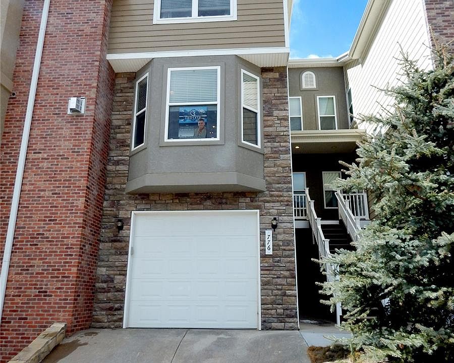 1st image of 776 Louis Dr