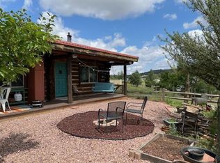 12 Log Cabin Ln, Edgewood, NM 87015