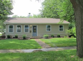 518 N Bierman Ave, Villa Park, IL 60181