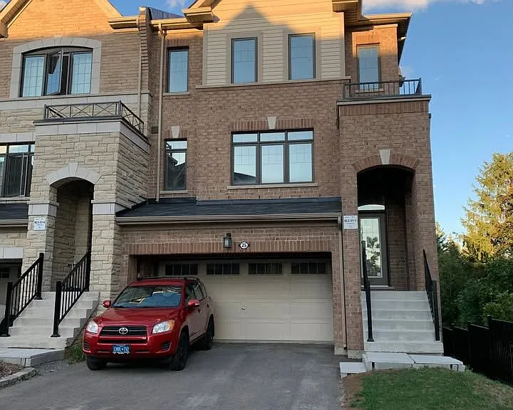 25 Mannar Dr #LOWER — Photo 1