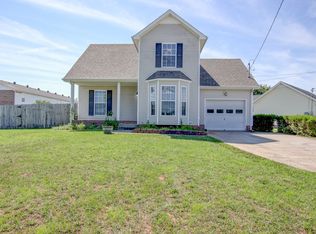 459 Cranklen Cir, Clarksville, TN 37042