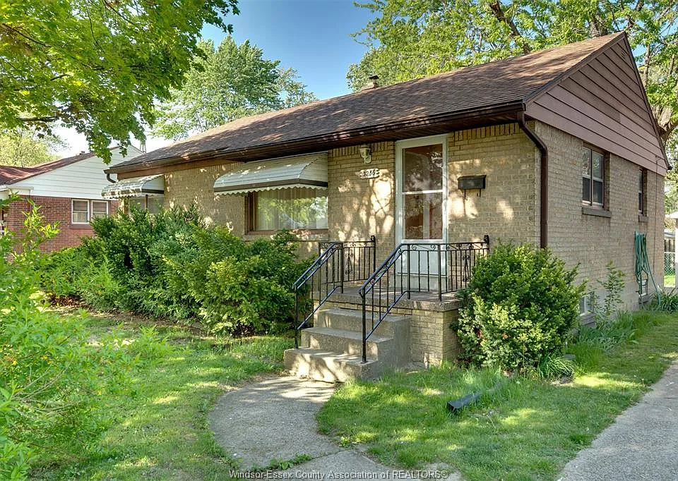 3256 Dominion Blvd