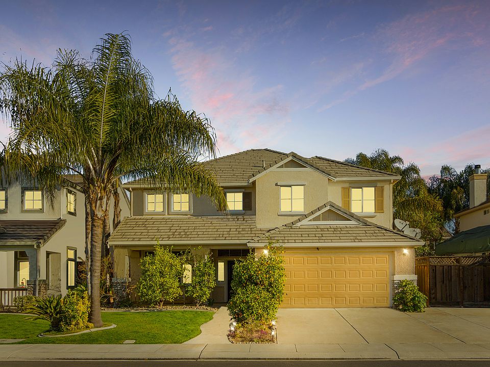 1st image of 581 Heartland Dr