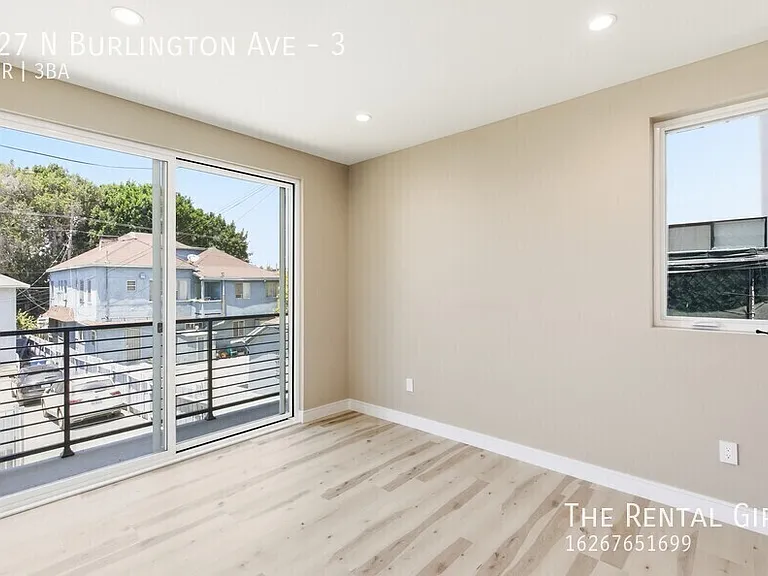 227 N Burlington Ave #3 — Photo 8