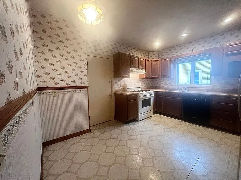 62 Union St #2A — Photo 12
