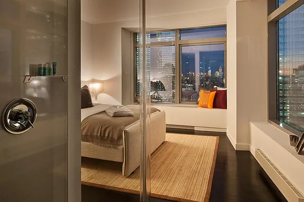 Rented by Corcoran | media 17