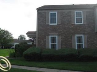 23557 Meeting Hall Ln #1, Novi, MI 48375