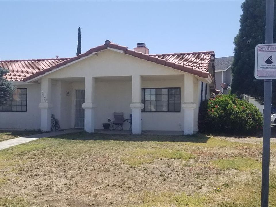 1st image of 13355 Country Club Dr