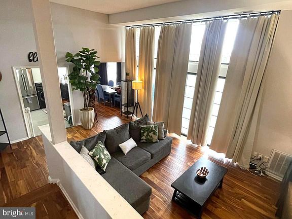 2nd image of 2519 Baltimore Rd APT 6