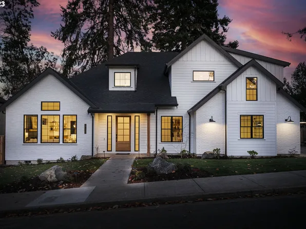 17132 Lowenberg Ter, Lake Oswego, OR 97034