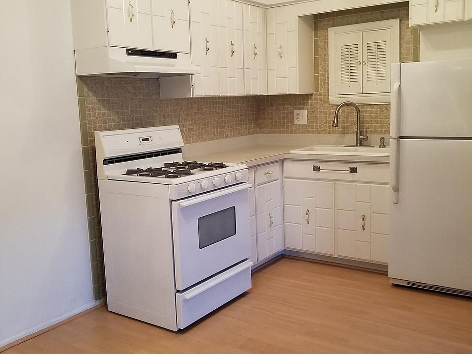 1st image of 3723 Ruby St