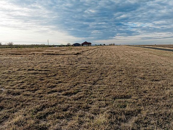 2nd image of 18701 Carlson Rd