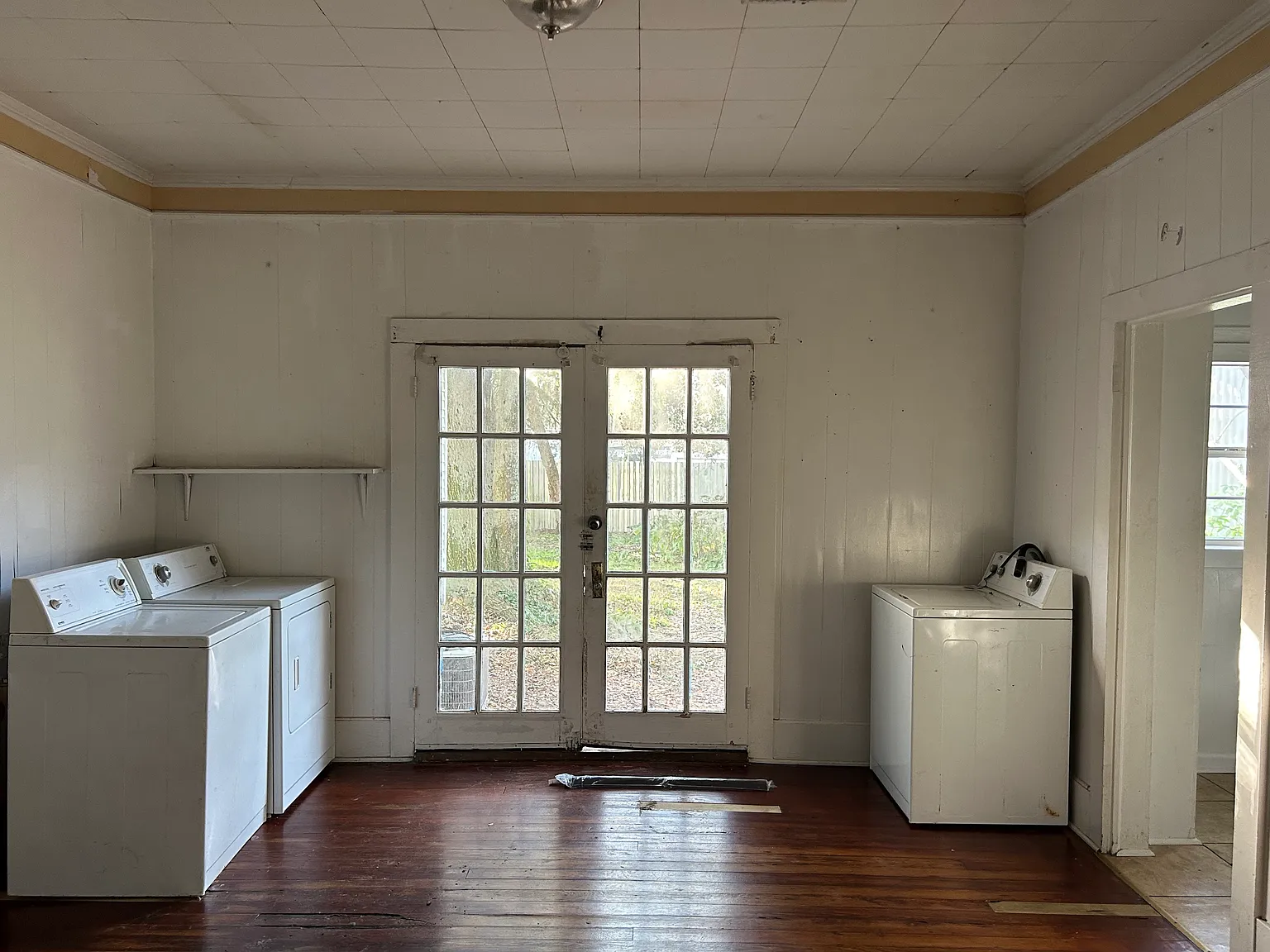 3 bed, 1165 sqft, $850 — Photo 2