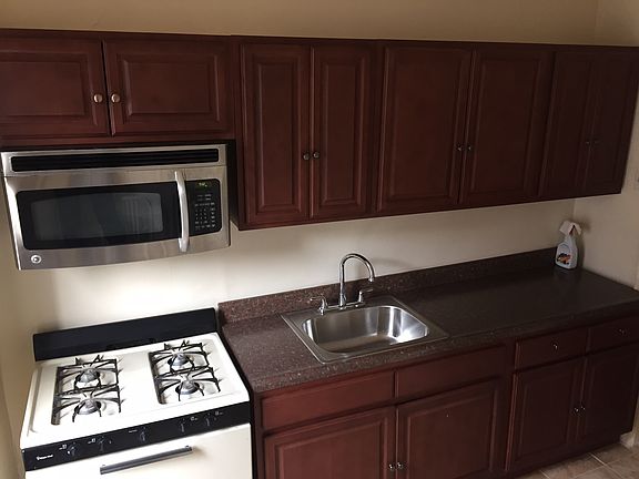 5th image of 1325 Eastern Pkwy APT 5C