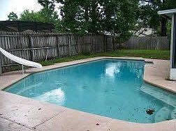 2nd image of 107 Ingram Cir
