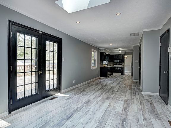 5th image of 8530 Fawn Meadow Dr