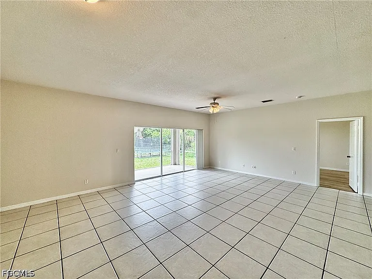 530 Kilgour Ave — Photo 8