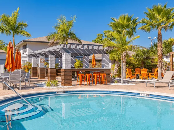 Shoreline Pointe Apartments