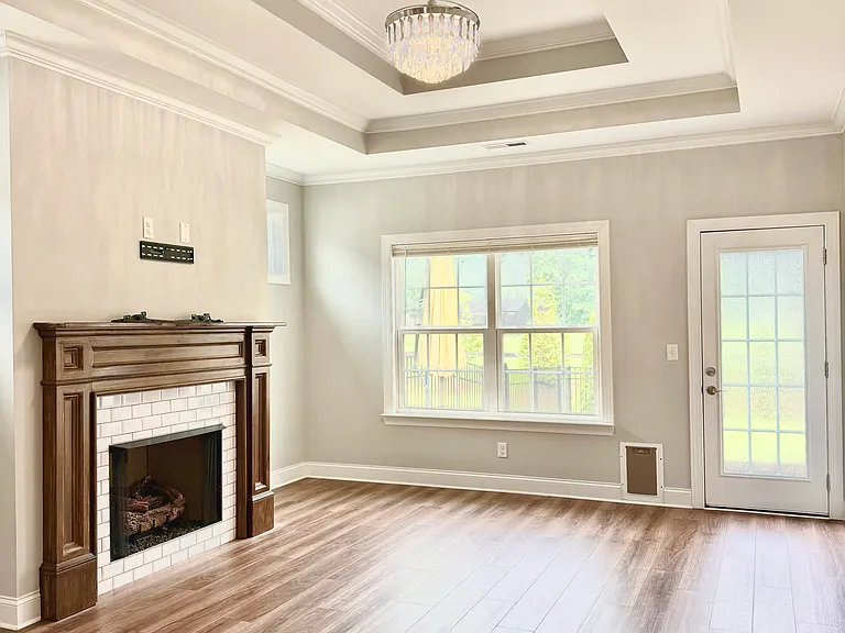 8476 Cherrybark Ln — Photo 9