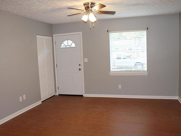 2nd image of 5406 Carling Ct