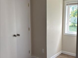 9240 Garrison Rd Apartments, Sumas, WA 98295