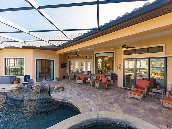 4th image of 214 Willow Oak Way