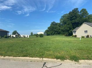 437 Galen Dr, Trenton, IL