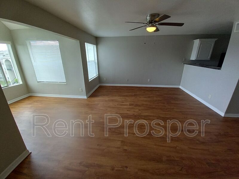 1st image of 4740 Walden Cir APT 1015