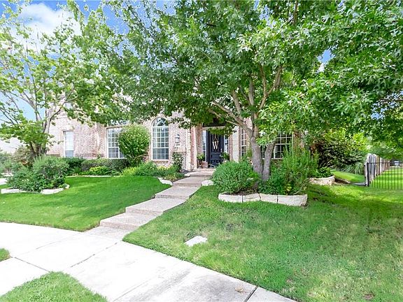 4th image of 1525 N Shropshire Ct