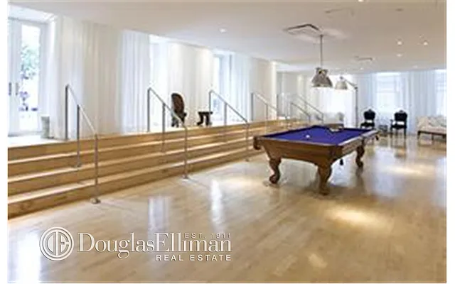 Sold by Douglas Elliman | media 33