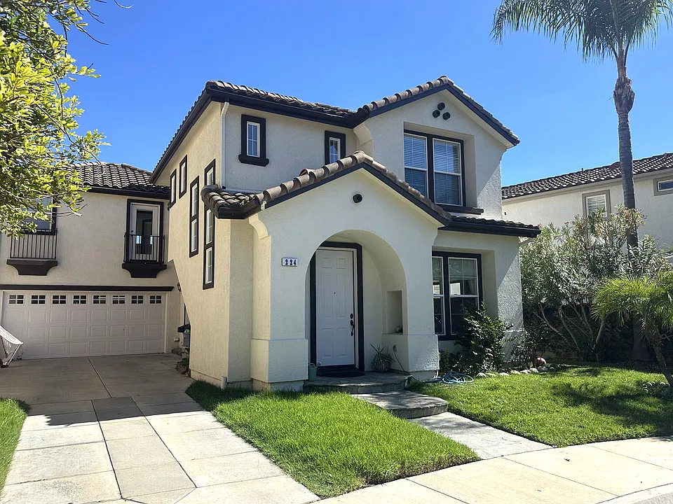 224 Rustling Heights Ct