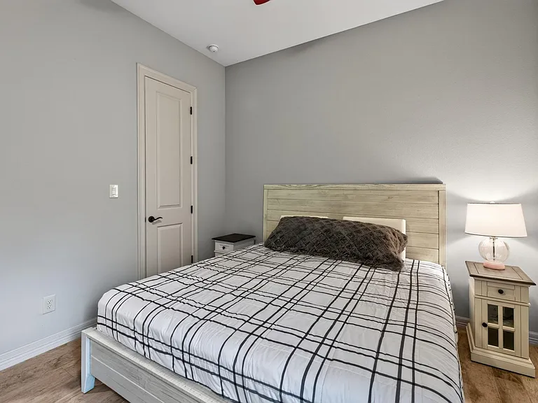 31 Woodglade Way — Photo 11