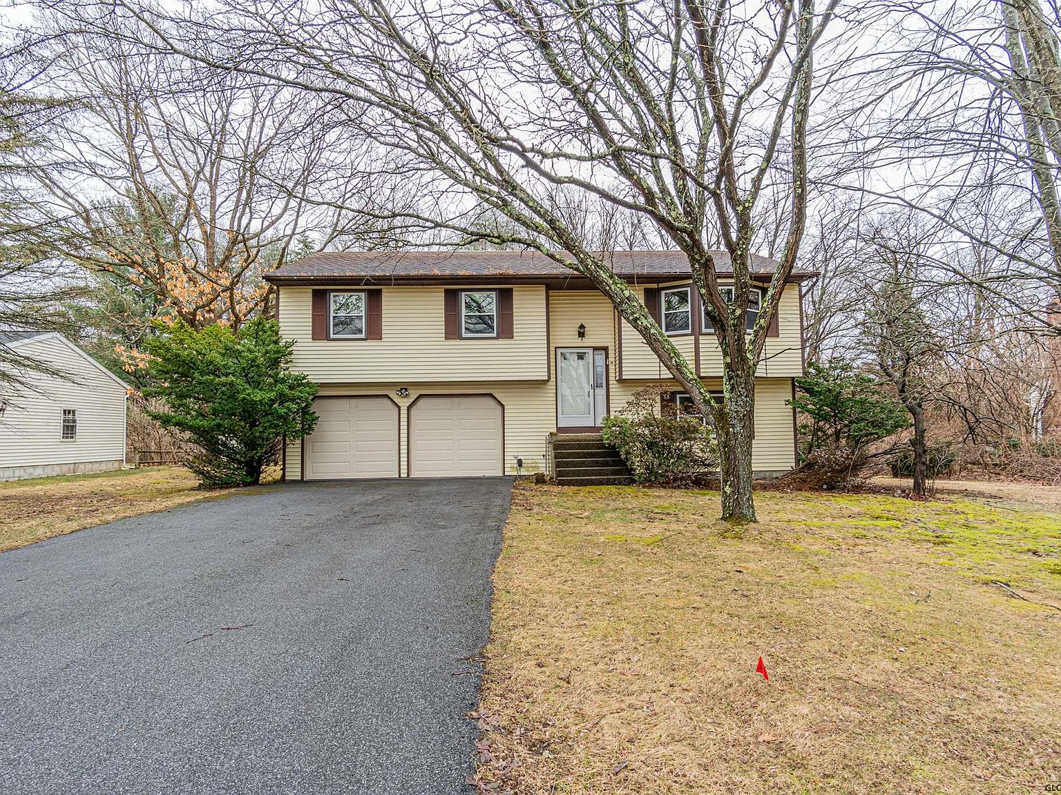 21 Skaarland Dr, Burnt Hills, NY 12027 | Zillow