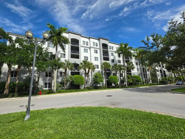 1690 Renaissance Commons Boulevard #1429, Boynton Beach, FL 33426