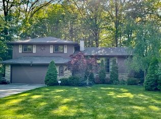 10388 Eastland Rd, Strongsville, OH