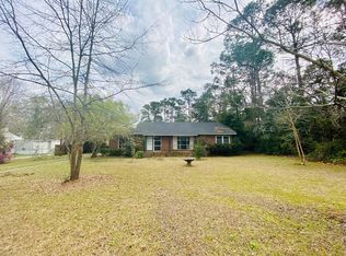 206 Redbud Rd, Albany, GA 31705