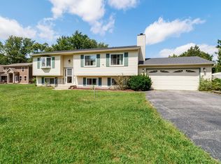 1454 Ransom Rd, Valparaiso, IN 46385