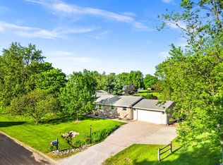 9635 Morel Dr, Bloomington, IL 61705