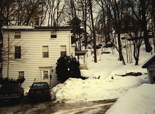 123 Hawthorne Ave, Derby, CT 06418