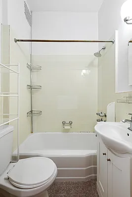 Rented by Compass | media 9