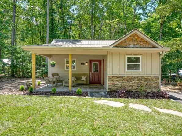 246 Chimney Rdg, Blairsville, GA 30512