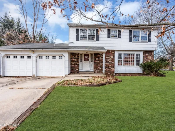 1 Colleen Circle, Ewing, NJ 08638