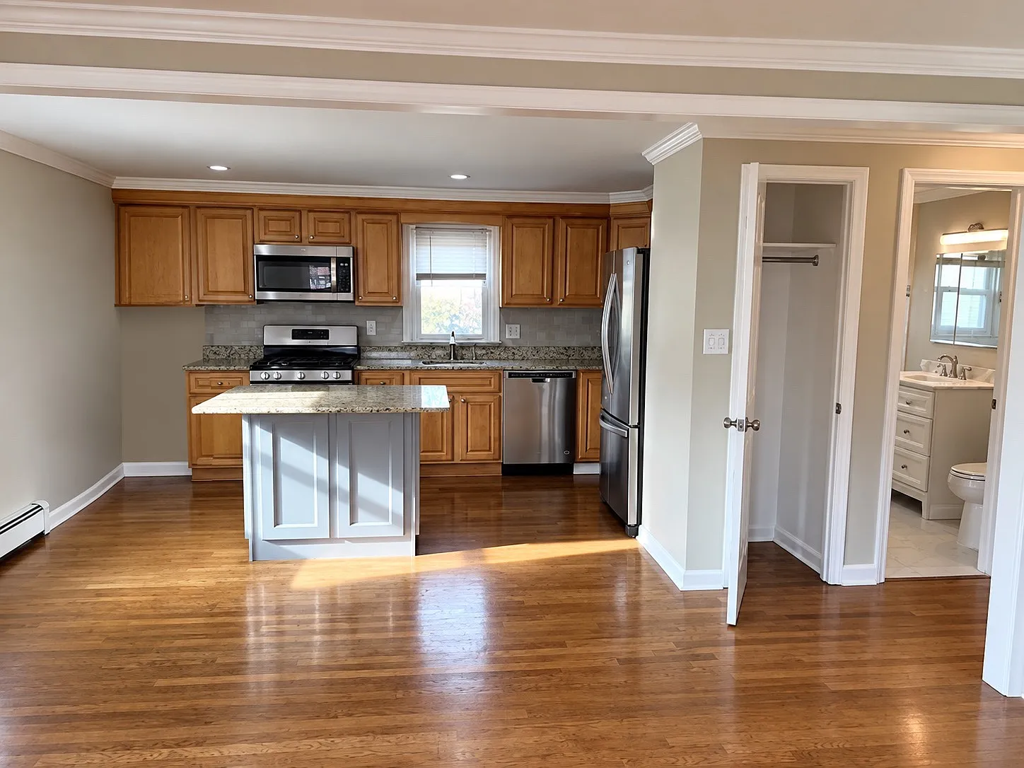 171 Delafield Ave — Photo 2