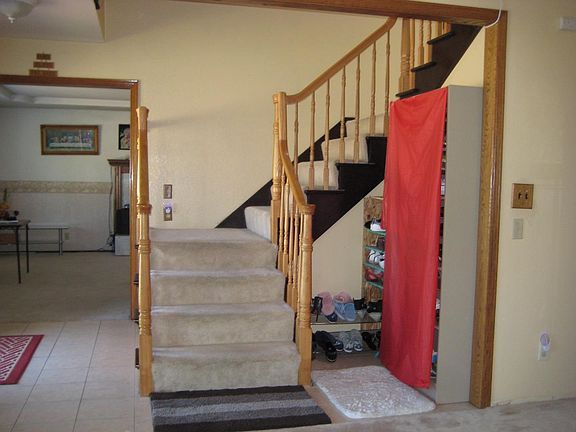 2nd image of 18573 Emanuel Ct