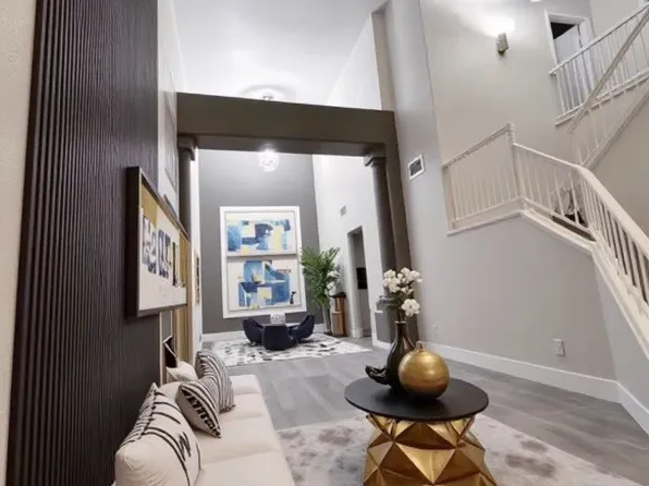 7428 Sunspot Dr, Las Vegas, NV 89128