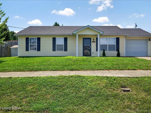 108 Derbyshire Ct, Radcliff, KY 40160