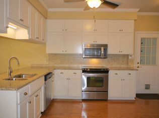 858 Hill Roost Rd, Tallahassee, FL 32312